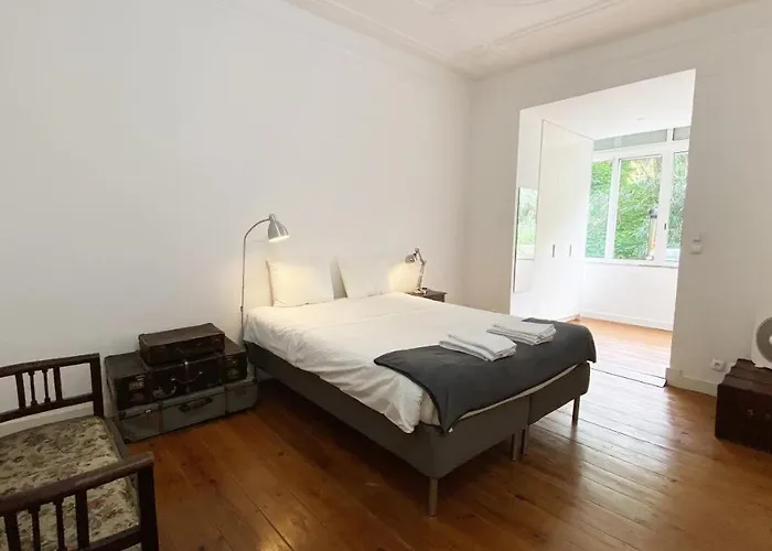 House On The Hill Lisboa